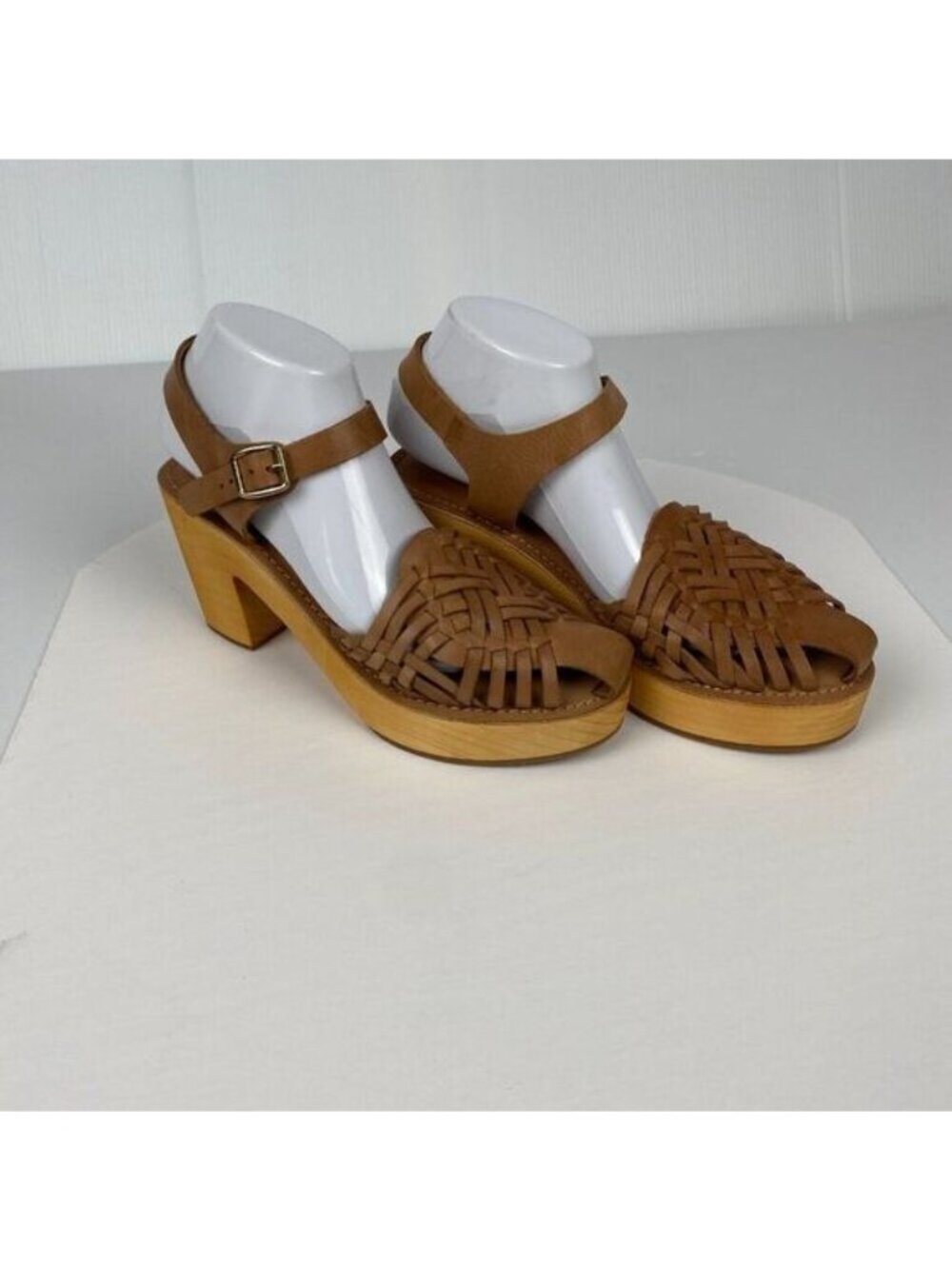 Women’s Tan Woven Platform Sandals